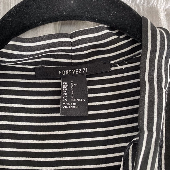 Forever 21 Black and White Striped Blouse - Picture 4 of 4